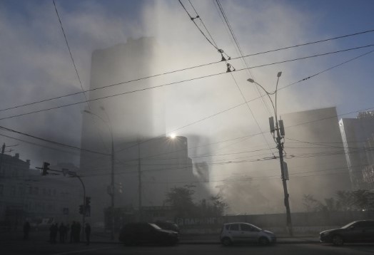 Руските сили проведоха въздушни удари по украинската столица Киев и